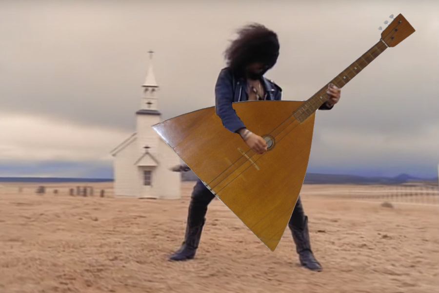 It’s Russia Week! So Here’s Slash and The Balalaika, One of the Instruments He Actually Wanted To Use For His November Rain Solos